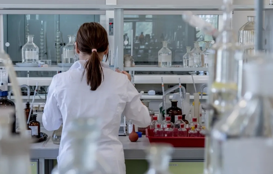 “爸”业不晚！68岁准爸爸美国EFC成功圆梦(图3)