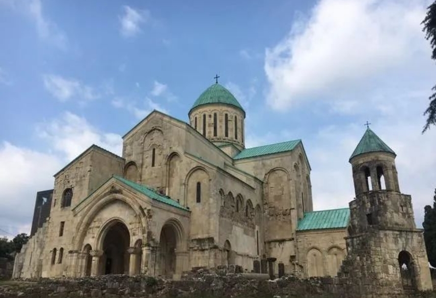 想要马宝宝的家庭注意了,新年后跨境试管,反而更难出发?(图1)